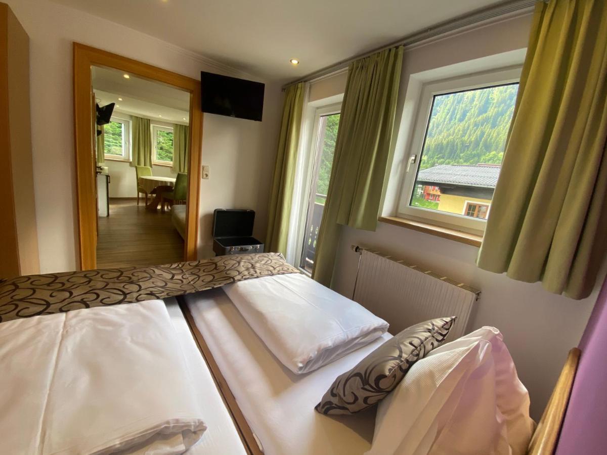 Grubers, Hotel Appartments Gastein バードガシュタイン エクステリア 写真