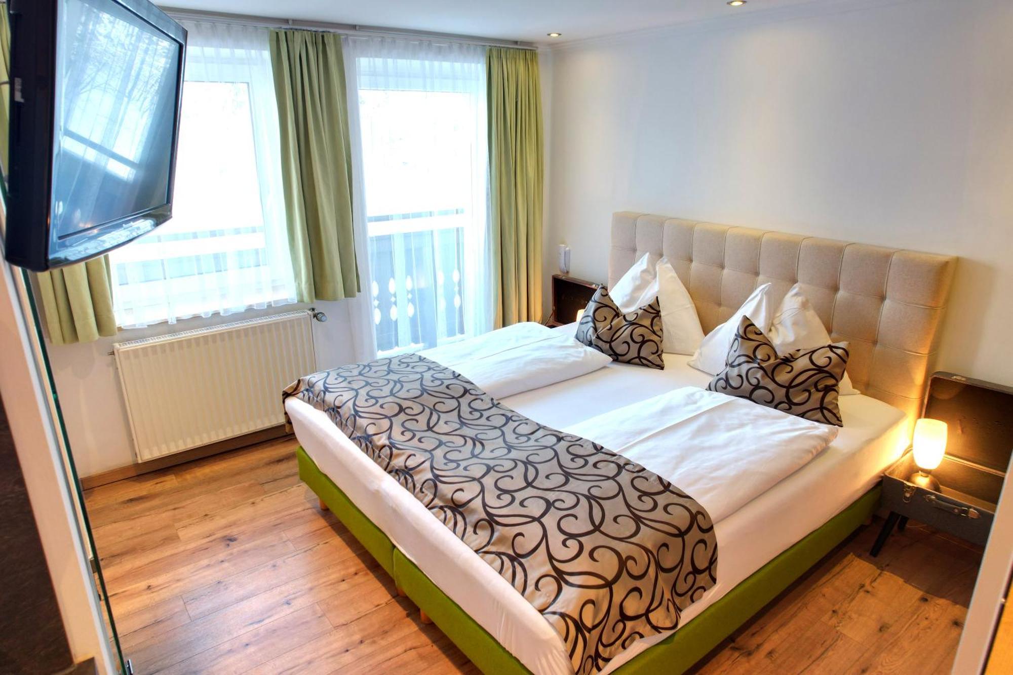 Grubers, Hotel Appartments Gastein バードガシュタイン エクステリア 写真