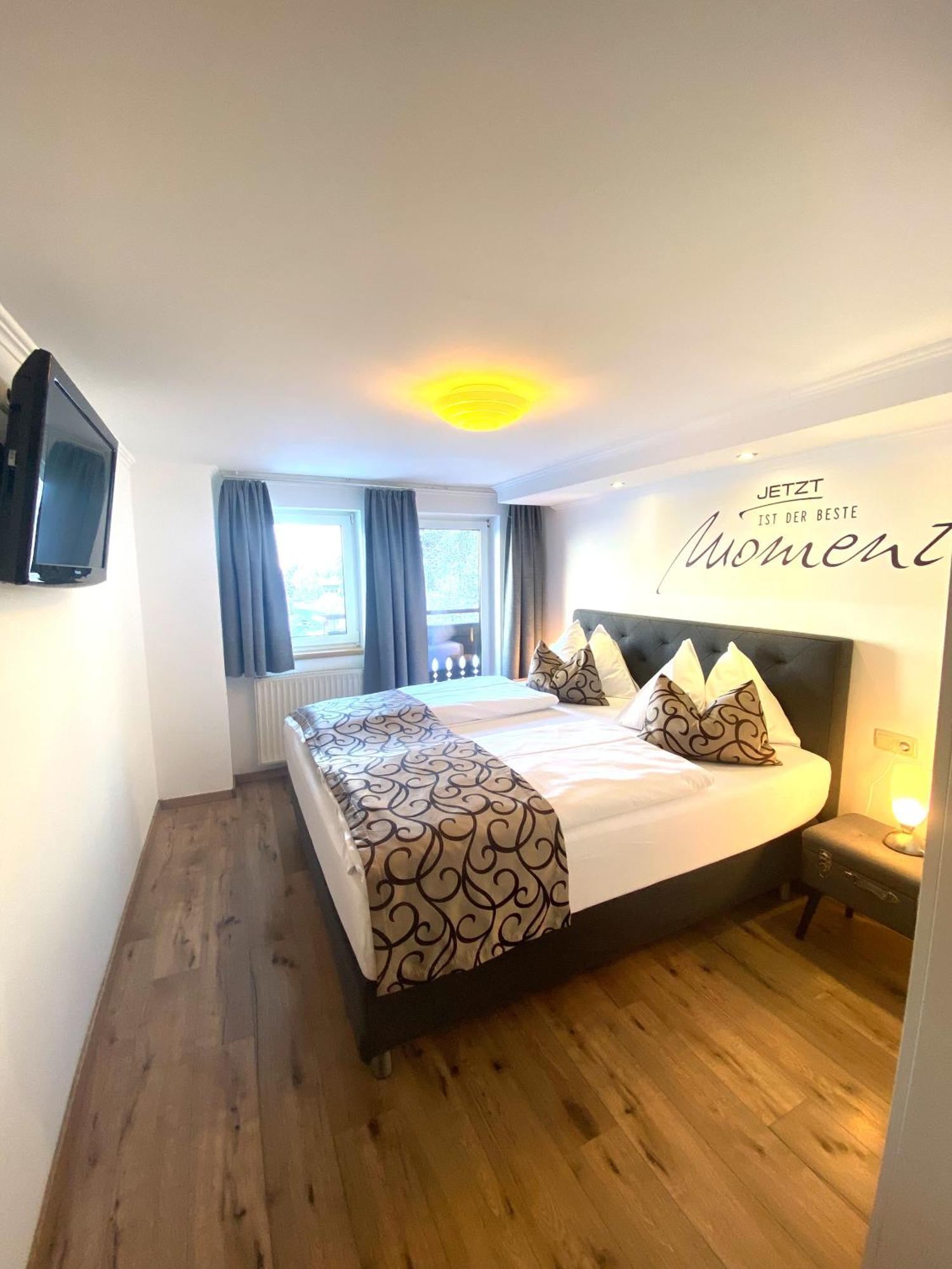 Grubers, Hotel Appartments Gastein バードガシュタイン エクステリア 写真