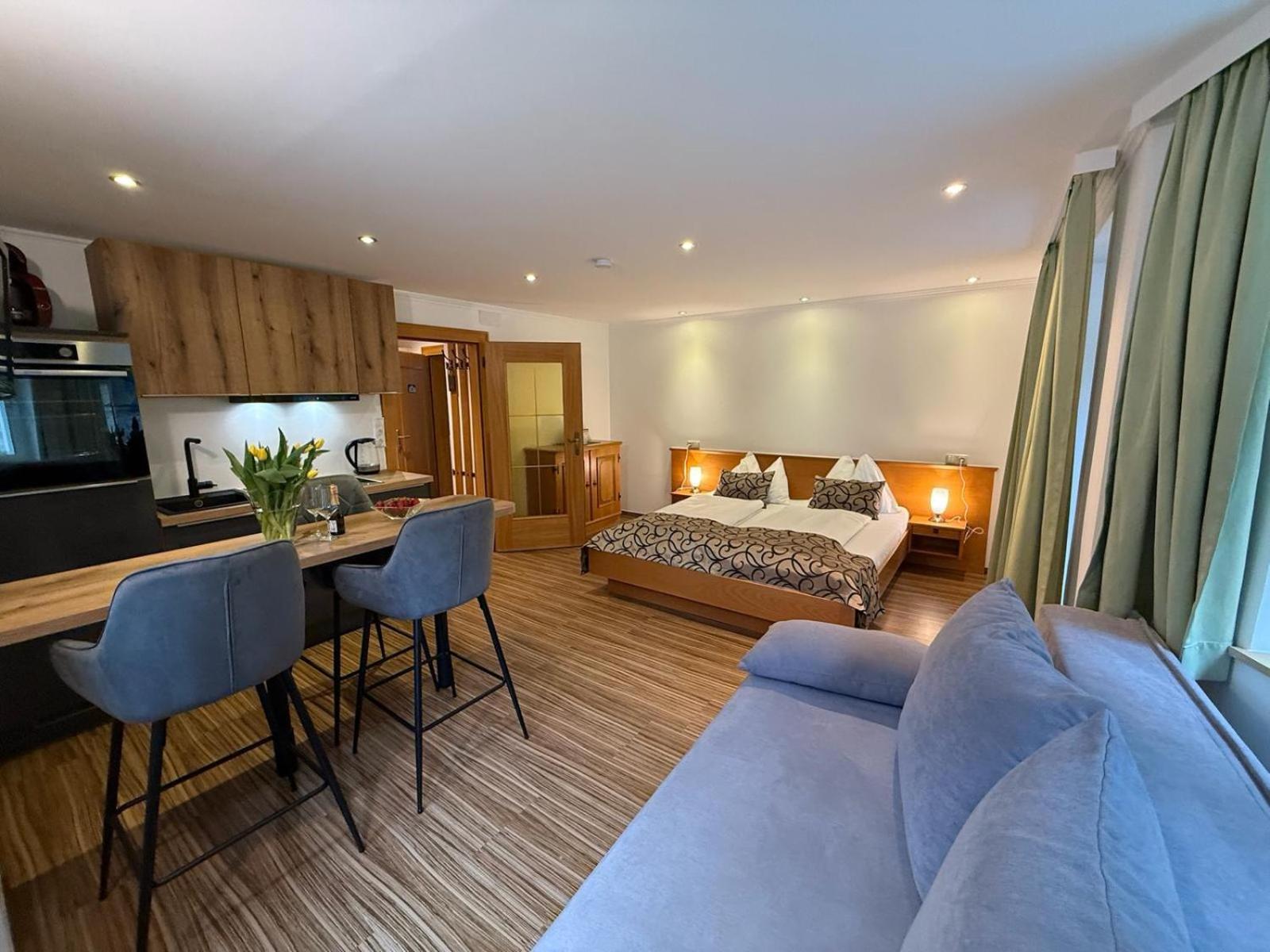 Grubers, Hotel Appartments Gastein バードガシュタイン エクステリア 写真